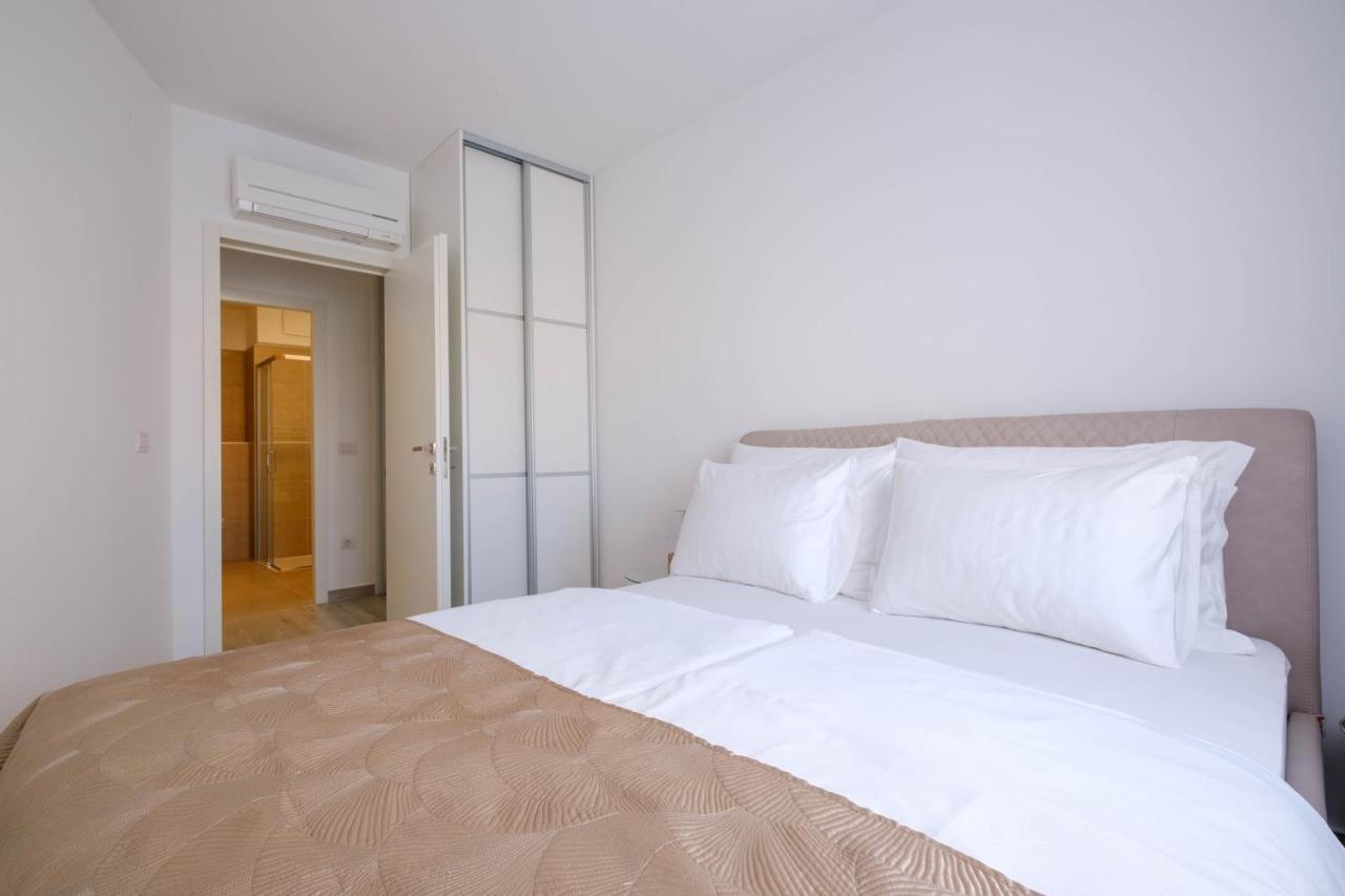 Mb Luxury Apartments Zadar Exteriör bild